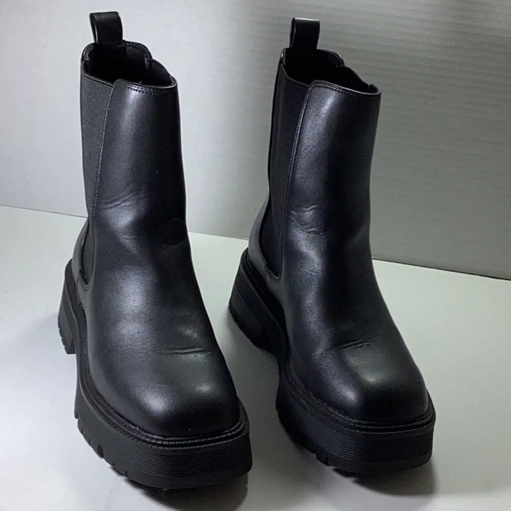 - LENIA - BLACK